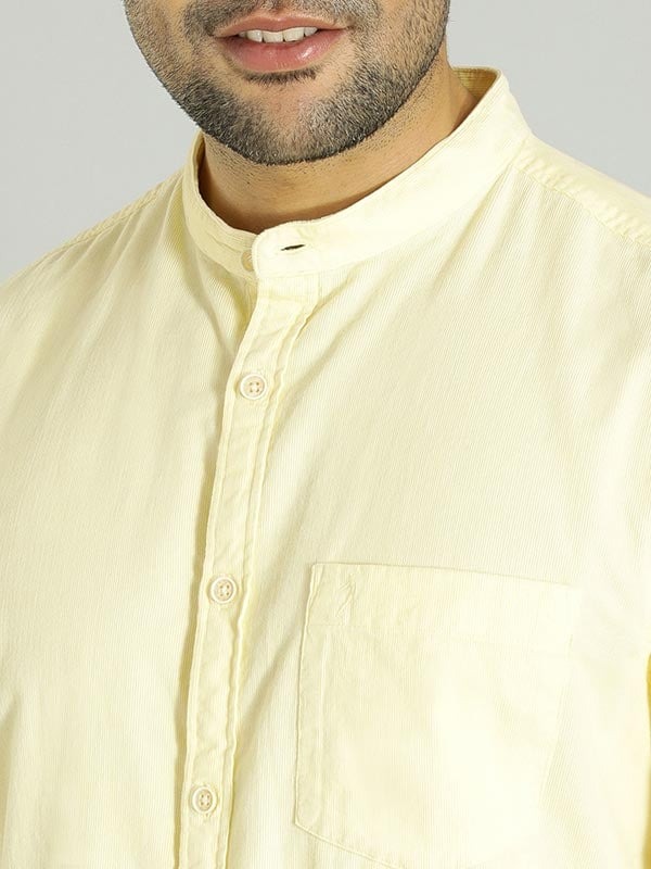 Indian Terrain Men's Slim Fit Full Sleeve Solid Yellow Shirt